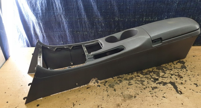 Toyota Celica 2004 Center Console